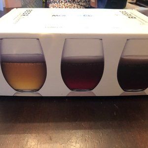 Molson Coors tasting glasses. (6) NEW